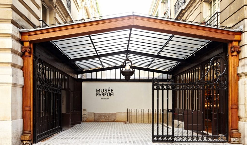 Fragonard Lvmh Pinault Chanel