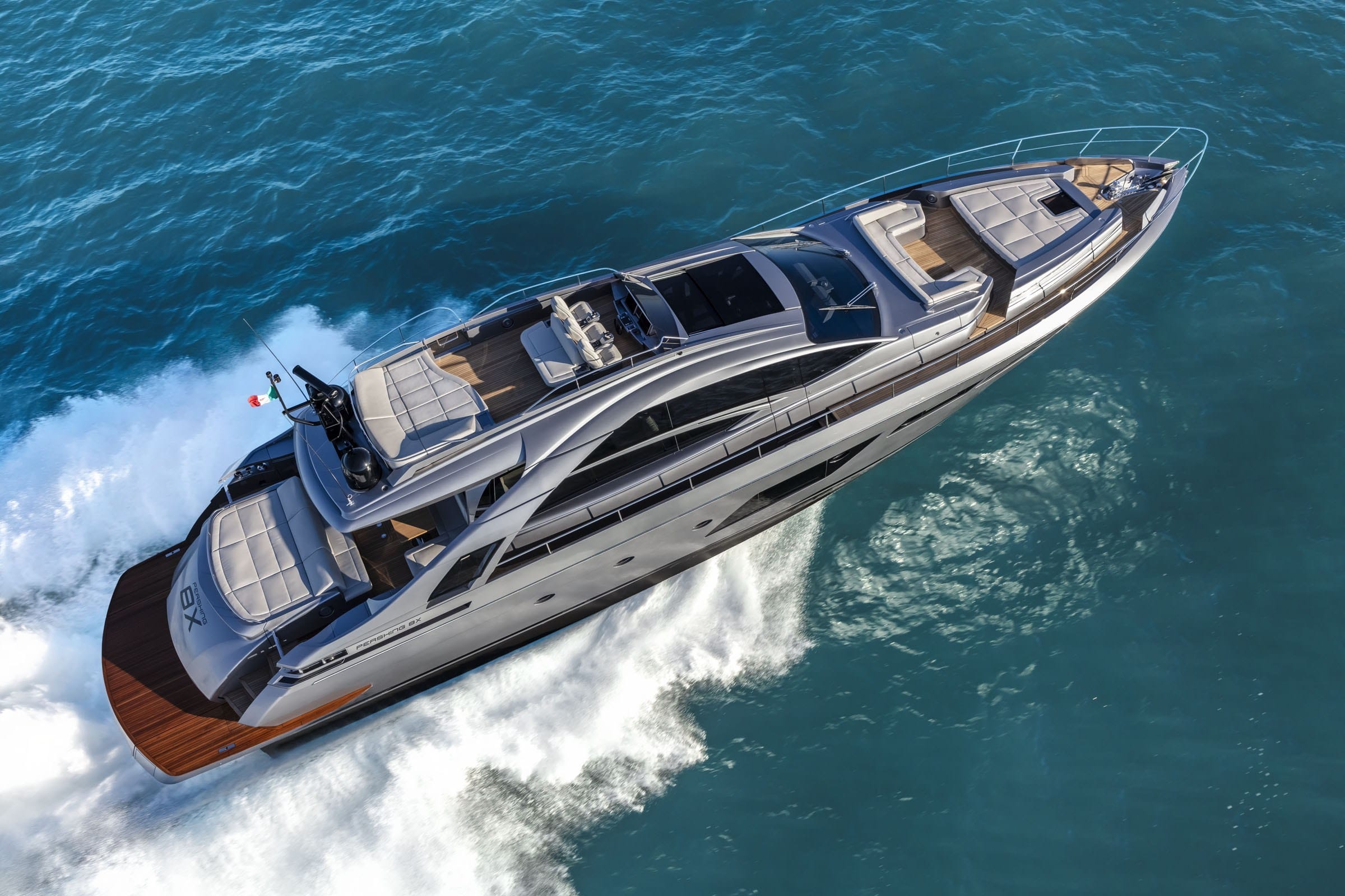 ferretti yacht azioni