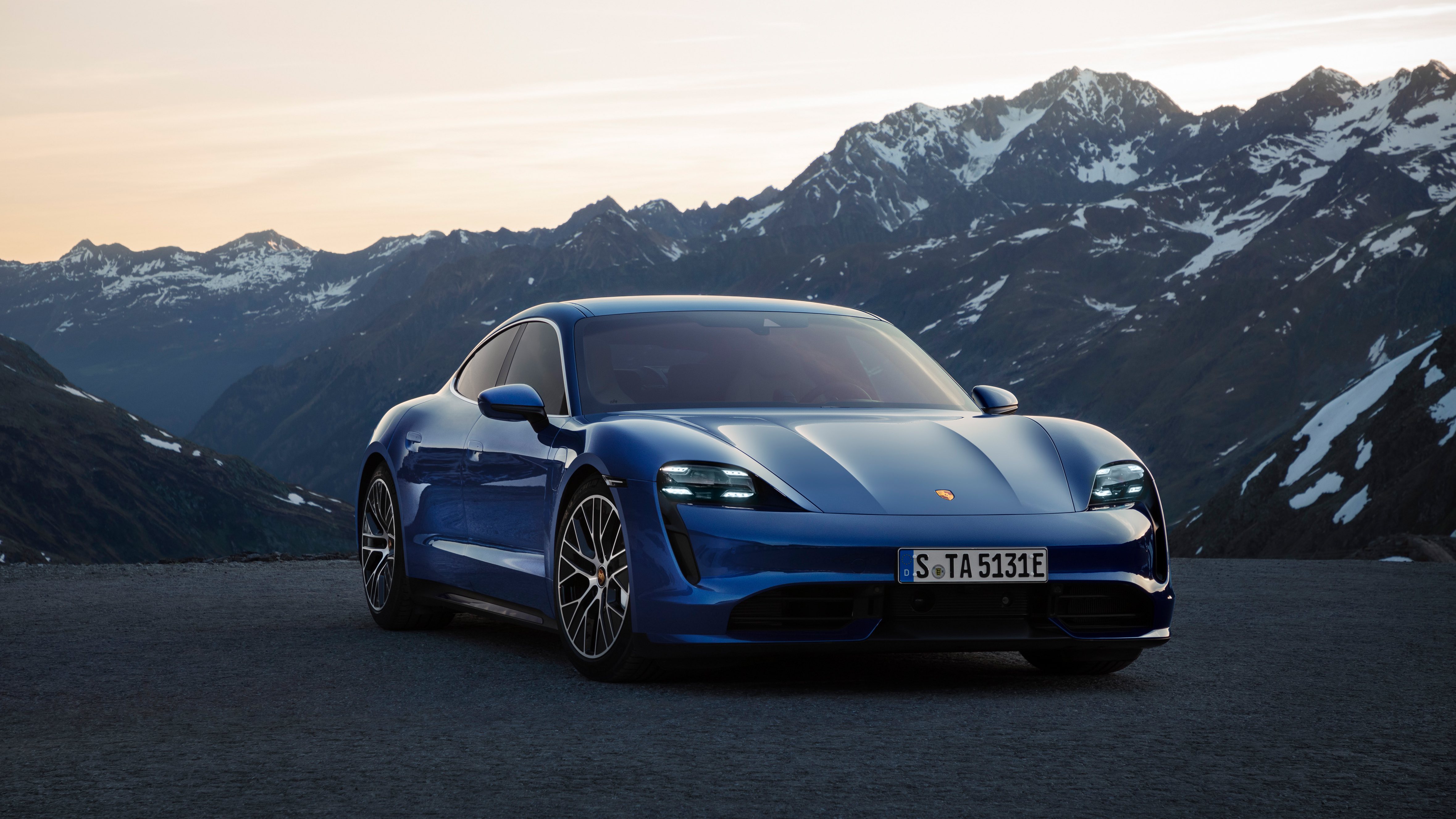 Taycan S Porsche prepares a more affordable version of its electric