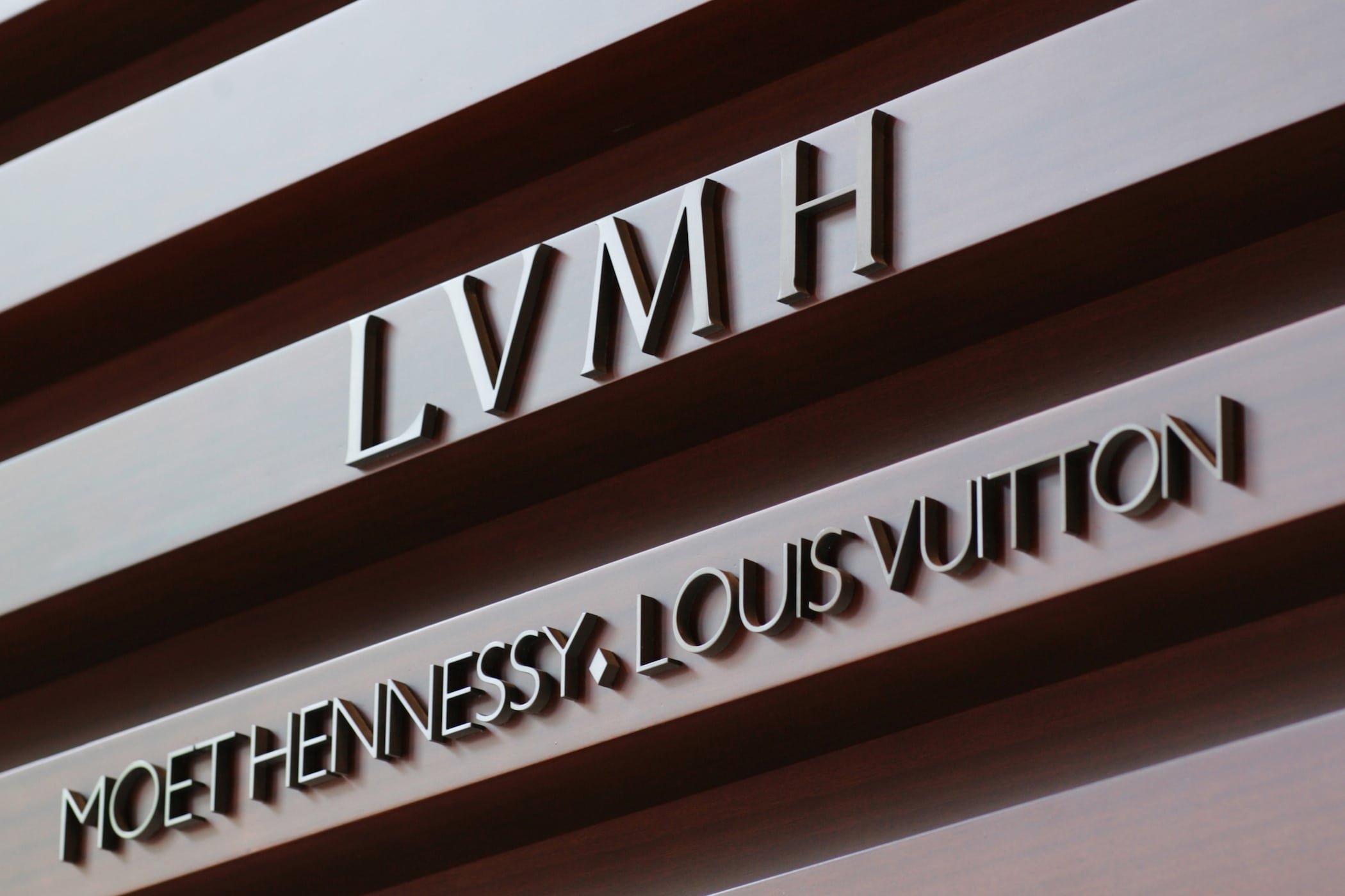 LVMH to Work With Start-up Weturn to Recycle Fabric – WWD