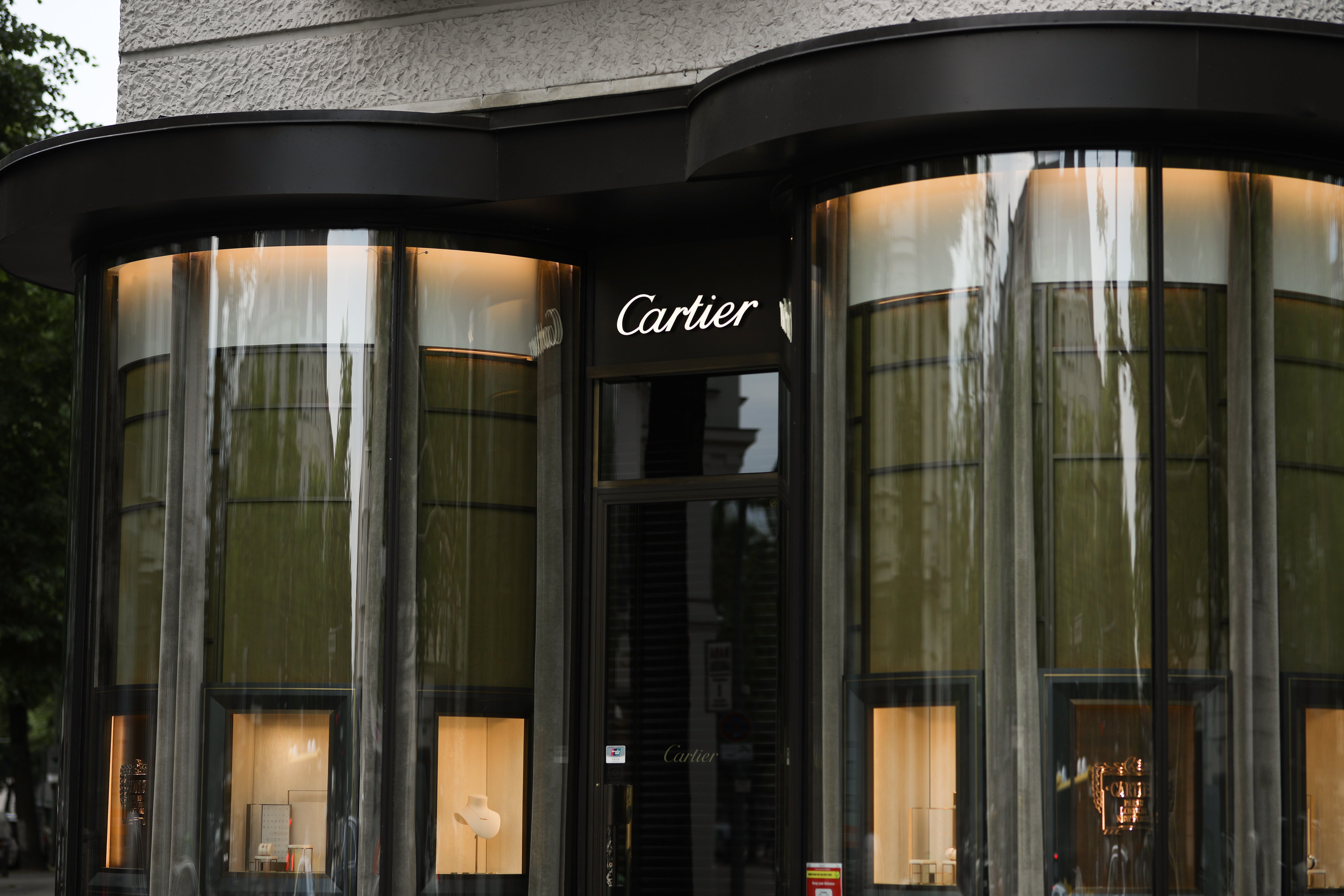 Kering and Cartier launch an environmental pact for watchmaking and  jewellery - Luxus Plus
