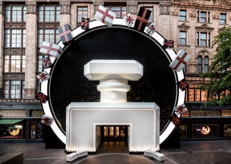 Chanel continues to celebrate the 100th anniversary of its N°5 in New York  and London - Luxus Plus