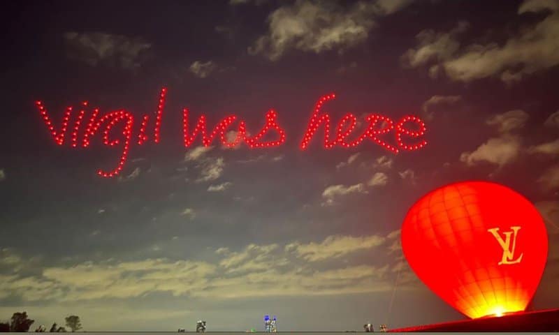 Virgil Was Here' - Written in the sky to pay tribute to Virgil Abloh after  passing away from cancer. : r/MadeMeSmile