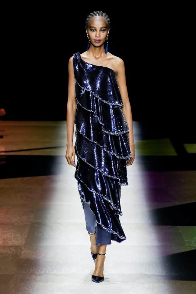 Optage tidligste peddling Fashion Week Haute Couture: Giorgio Armani Privé or the quintessence of  luxury and glitter - Luxus Plus