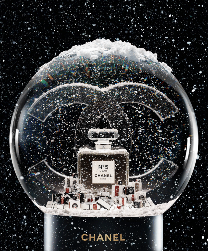 Chanel celebrates the holiday season - Luxus Plus