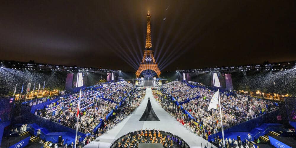 [Luxus Magazine] Paris 2024 for the opening ceremony, Thomas Jolly