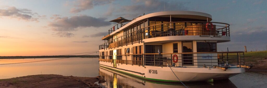 rv african dream zambeze nuit04 amarre croisieurope kevin hogan