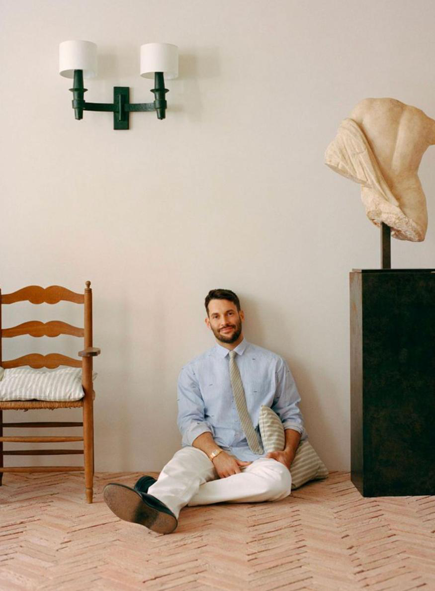 Jacquemus HQ Simon