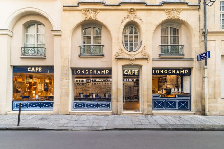 Longchamp café 1