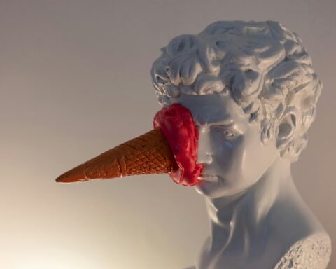 the blowup swDEADSet6Y unsplash (1)