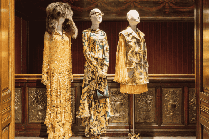 Etro fashion mannequin LuxusPlus Scaled