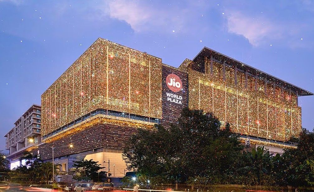 Jio World Plaza Mumbai Front Jio World Plaza Mumbai Front
