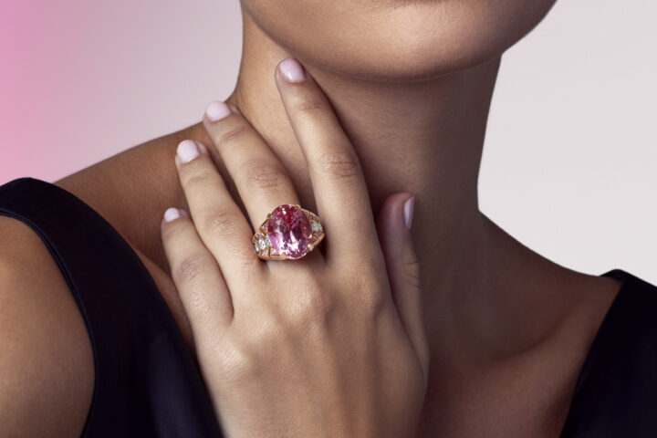 DAVID MORRIS bague Radiant Lotus or rose 1 saphir Padparadscha de 23 41 carat diamants blancs et roses